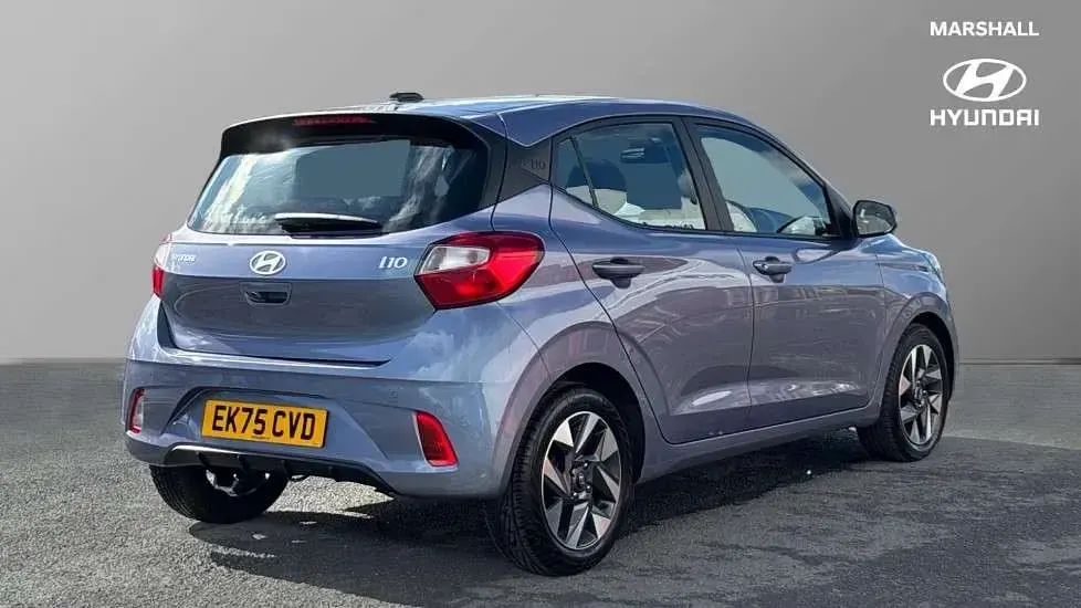 Gebraucht Hyundai i10 Advanced 63 PS (46 kW) 2025 Blau Kleinwagen