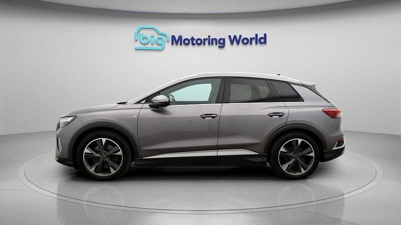 Used Audi Q4 e-tron S-Line 150 kW (204 HP) 2022 Grey SUV