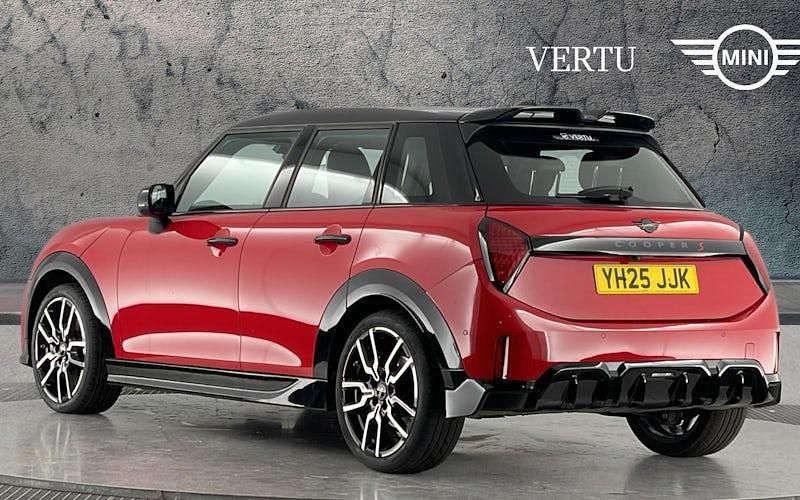 Used Mini Cooper Sport 150 kW (204 HP) 2025 Hatchback