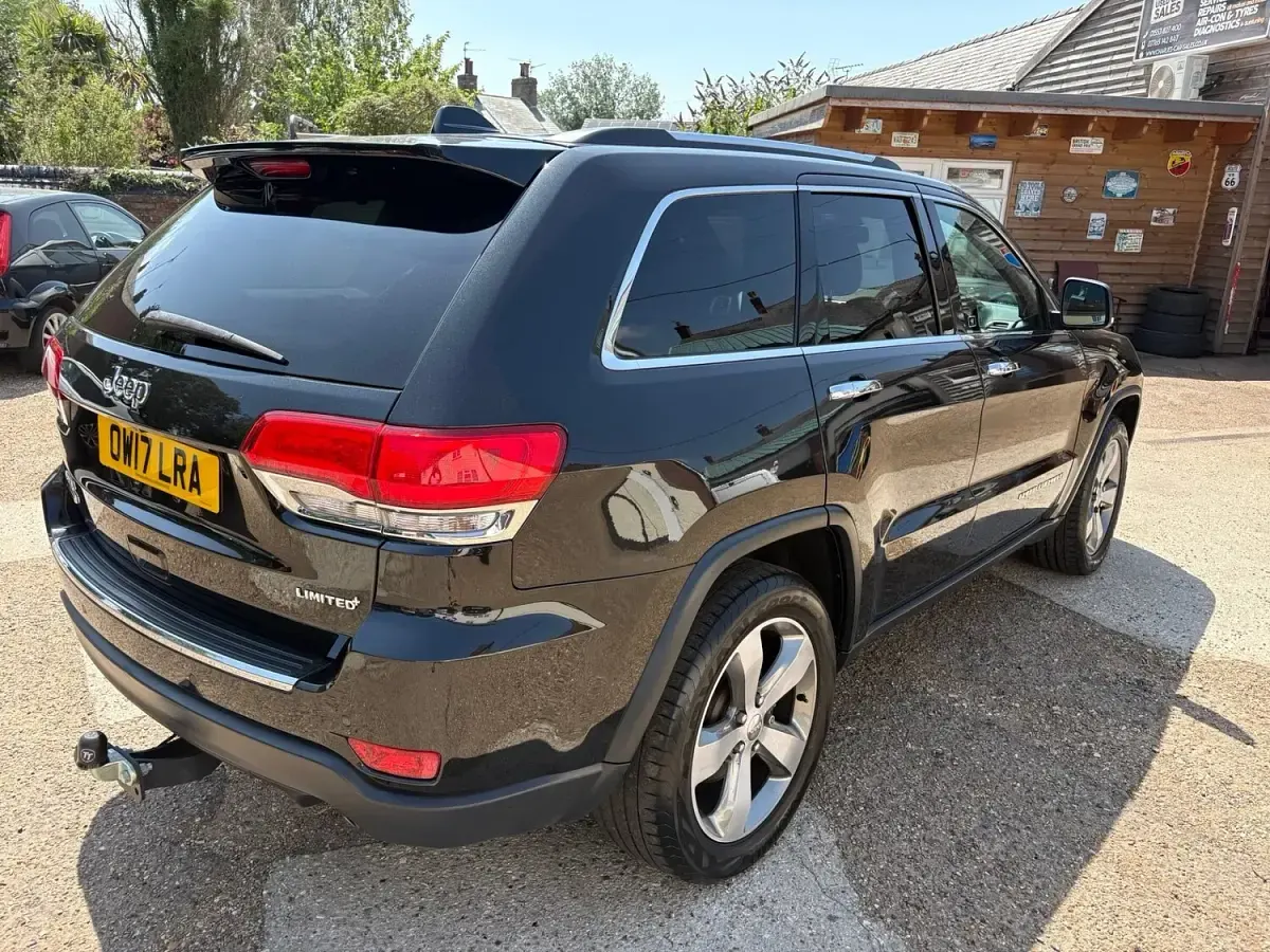 Used Jeep Grand Cherokee Limited 2017 Black SUV
