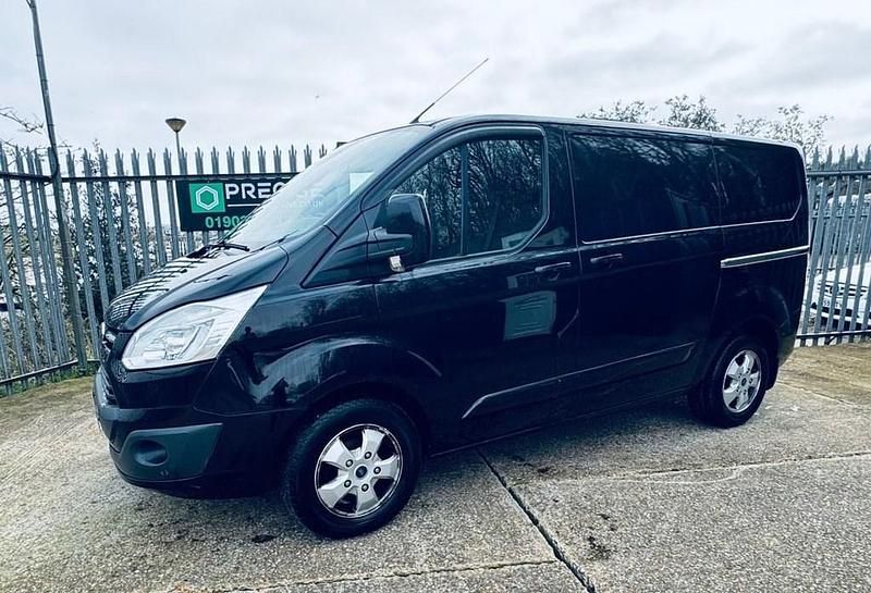 Used Ford Transit Custom Limited 130 HP (95 kW) 2017 Black Van
