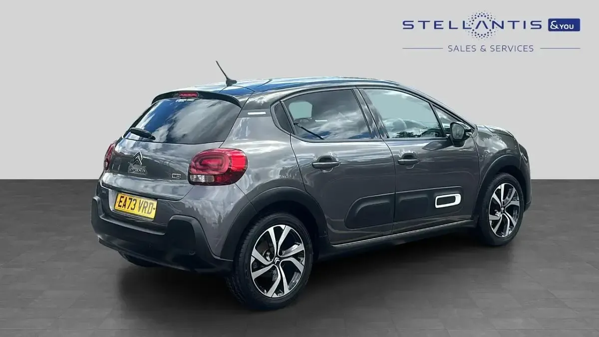 Used Citroën C3 PureTech 108 HP (79 kW) 2023 Grey Hatchback