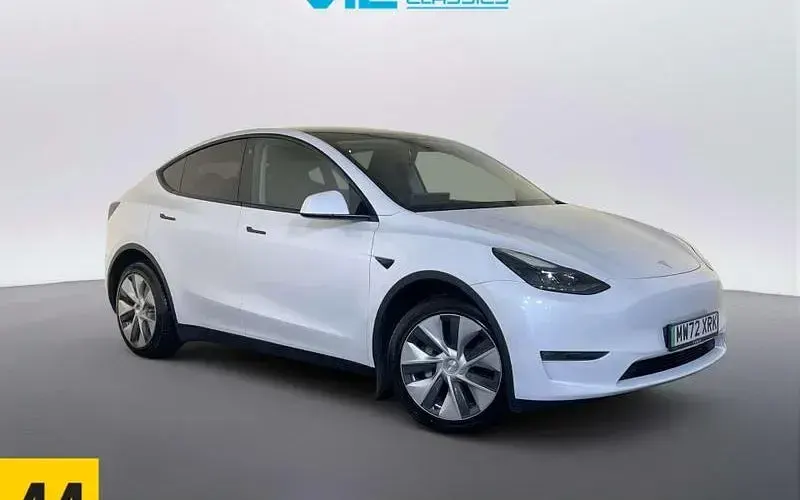 Used Tesla Model Y Long Range AWD 286 kW (389 HP) 2022 SUV
