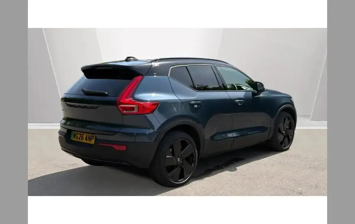 Used Volvo EX40 Plus 185 kW (252 HP) 2026 Blue SUV