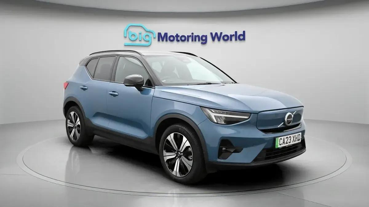 Begagnad Volvo XC40 Plus 169 kW (231 HK) 2022 SUV
