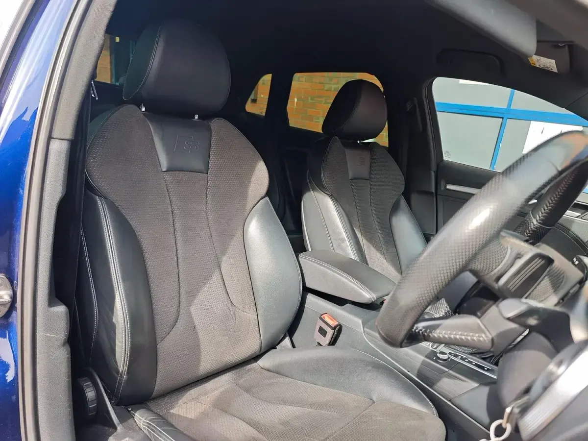 Used Audi A3 Business 2017 Blue Hatchback