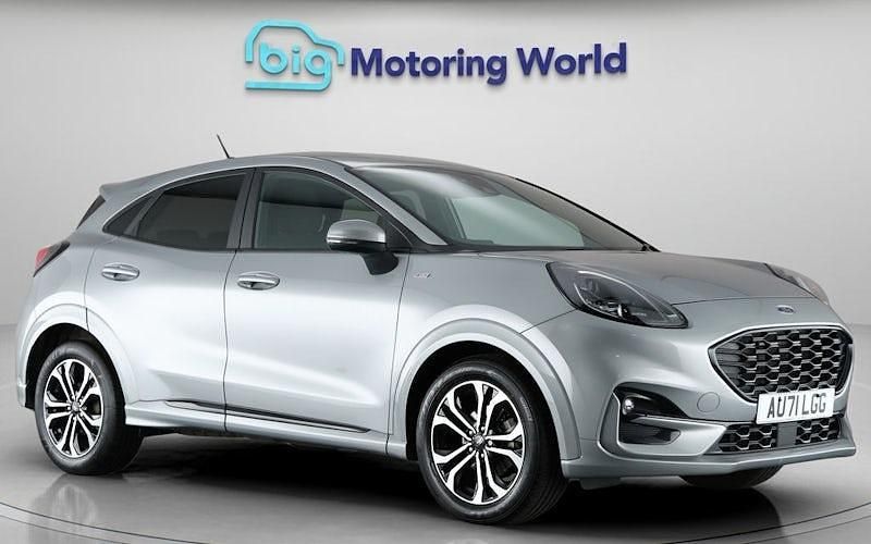 Used 2023 Ford Puma Gen-E ST-Line Hatchback | £13,371 (Good price) - Image 1/4