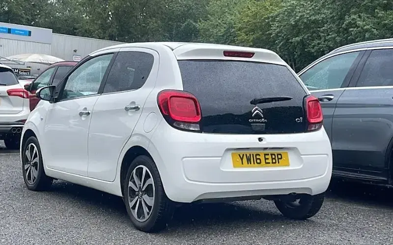 Used Citroën C1 Flair 68 HP (50 kW) 2017 Hatchback