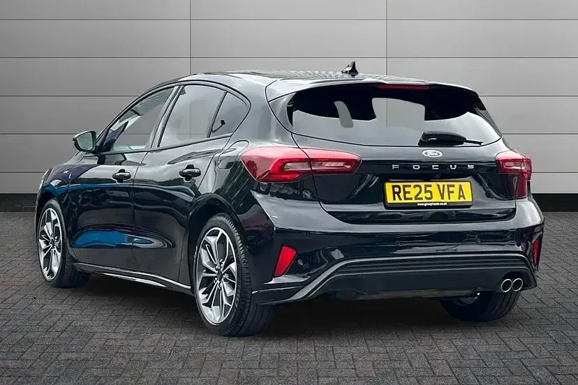 Used Ford Focus ST-Line X 153 HP (112 kW) 2025 Black Hatchback