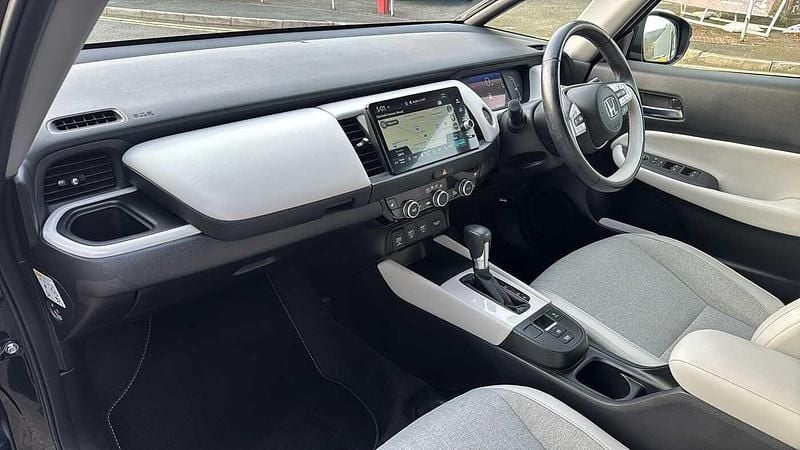 Used Honda Jazz Hybrid 109 HP (80 kW) 2023 Blue Hatchback