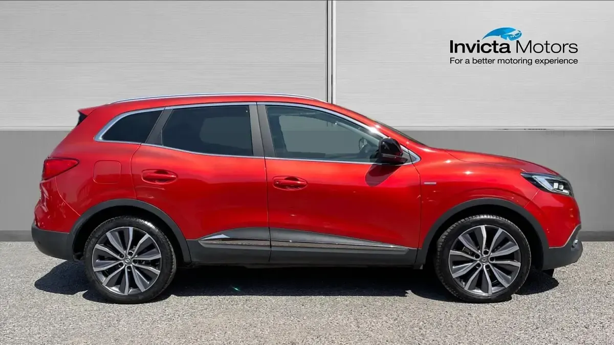 Used Renault Kadjar Signature 110 HP (80 kW) 2015 Red SUV