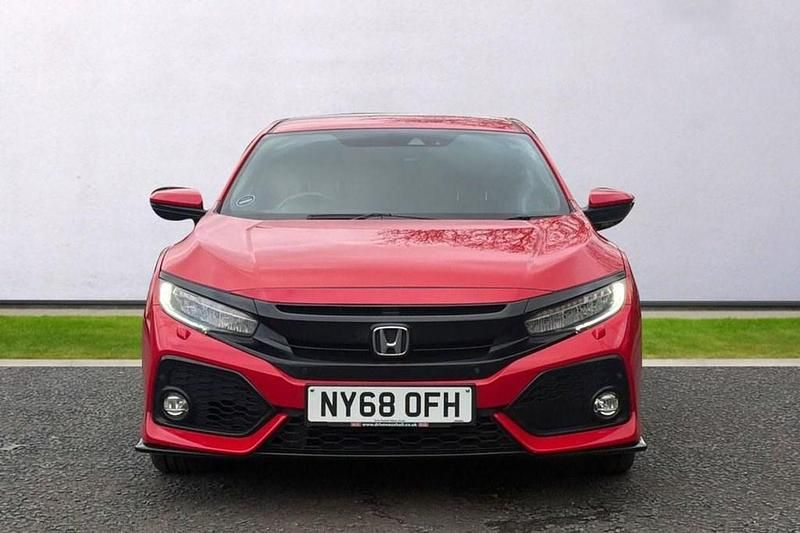 Used Honda Civic Sport 182 HP (133 kW) 2019 Red Hatchback