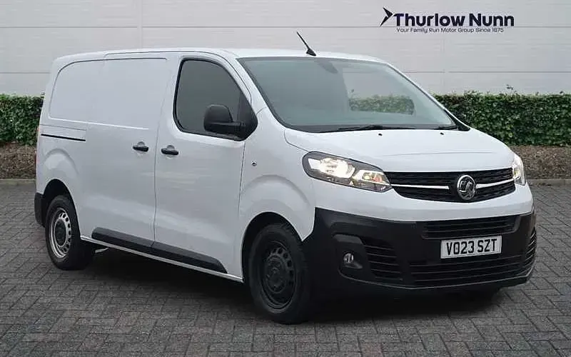 Used Vauxhall Vivaro S 101 HP (74 kW) 2023 MPV