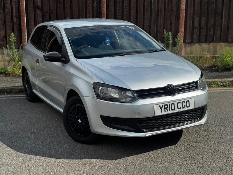 Silver Used 2010 VW Polo S Hatchback | £1,995 (Good price) - Image 1/4