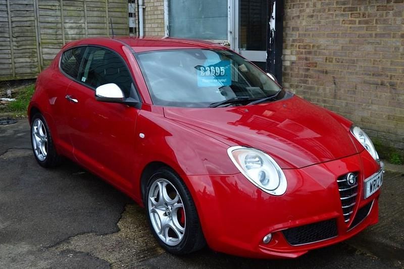 Used Alfa Romeo MiTo Distinctive 2012 Red Hatchback
