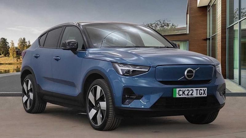Used 2022 Volvo EC40 Pro SUV | £23,750 (Fair price) - Image 1/4