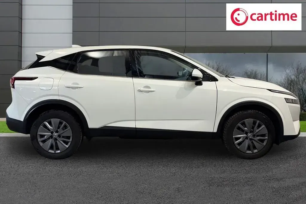 Used Nissan Qashqai Visia 140 HP (102 kW) 2022 White SUV