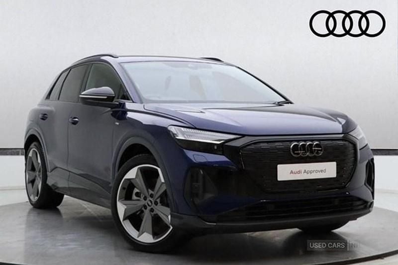 Used 2025 Audi Q4 e-tron Black Edition SUV | £38,490 (Good price) - Image 1/1