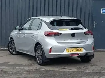 Begagnad Vauxhall Corsa Design Edition 100 HK (73 kW) 2025 Grå Halvkombi