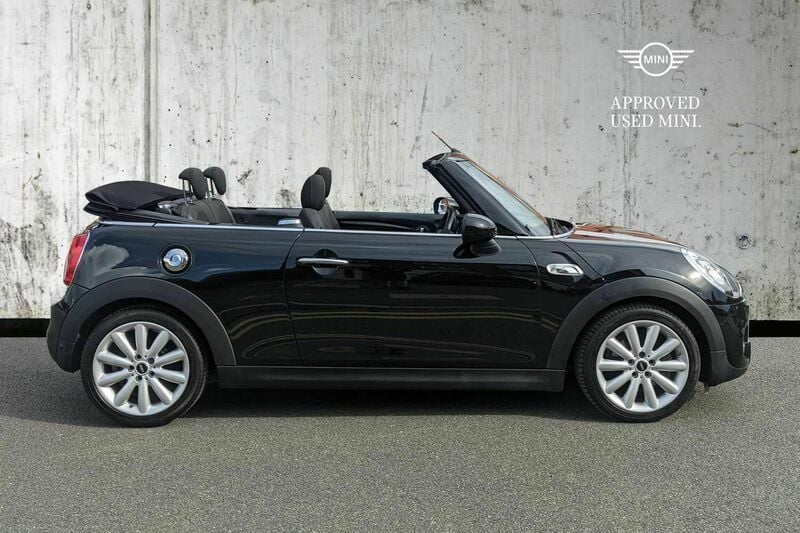 Used Mini Cooper S 189 HP (139 kW) 2018 Black Hatchback