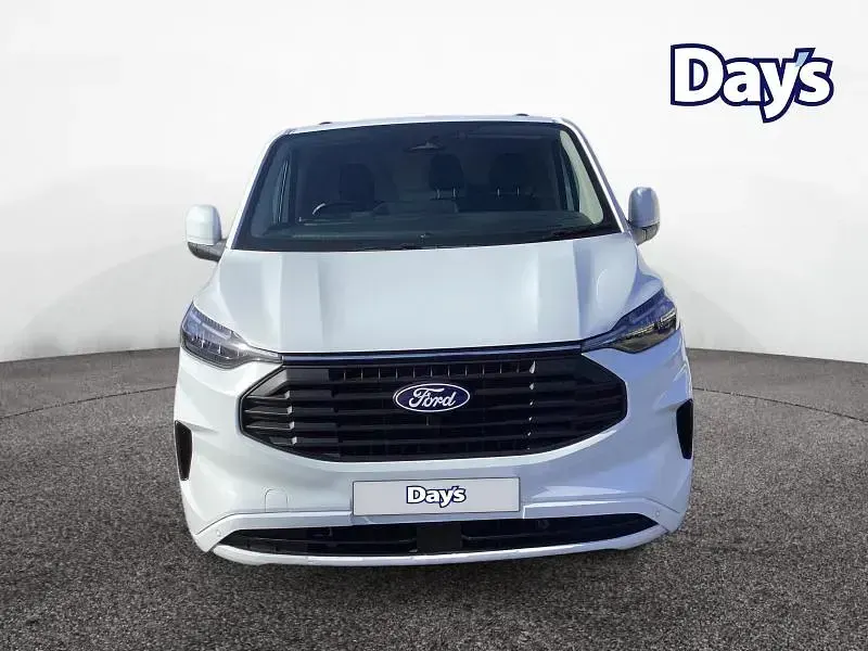 Used Ford Transit Custom Limited 136 HP (100 kW) 2025 White Van