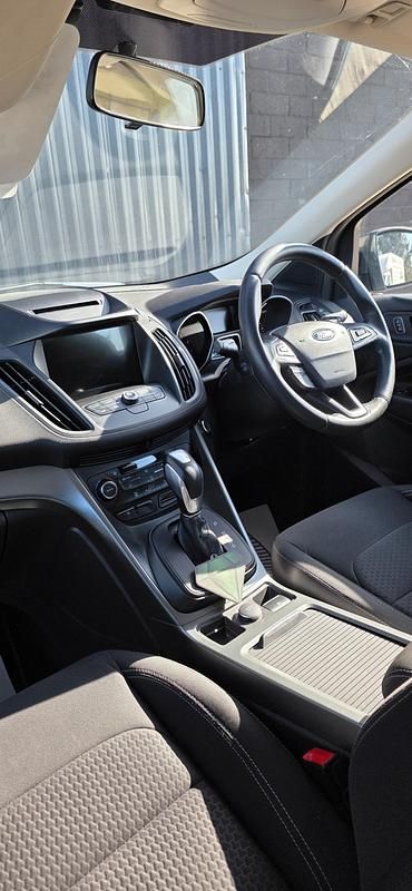 Used Ford Kuga Zetec 182 HP (133 kW) 2017 Grey SUV