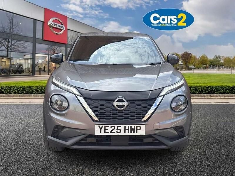 Used Nissan Juke N-Connecta 143 HP (105 kW) 2025 Grey SUV