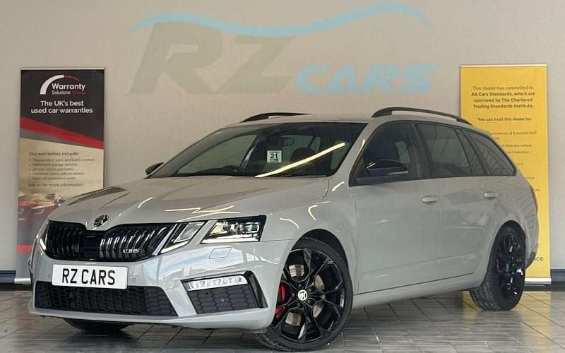 Used Skoda Octavia vRS 245 HP (180 kW) 2018 Grey Estate