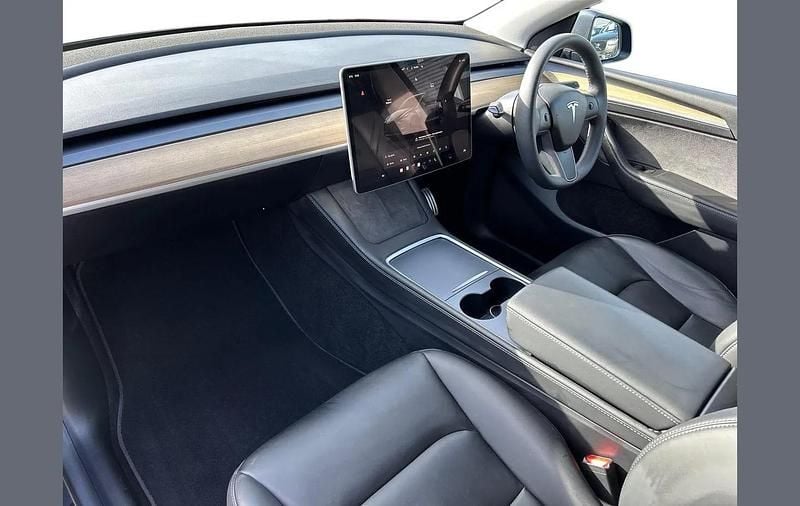 Used Tesla Model Y Performance 392 kW (534 HP) 2022 Grey SUV