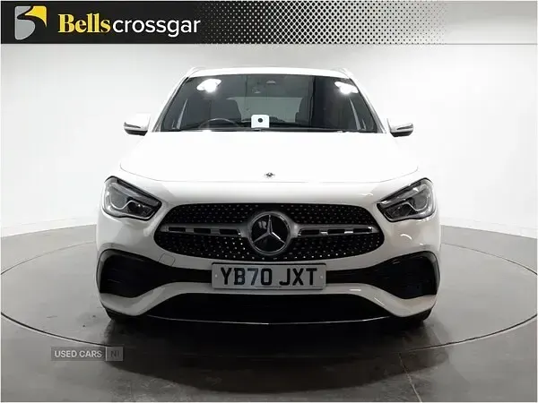 Used Mercedes GLA200 Executive 150 HP (110 kW) 2021 White SUV