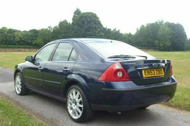 Używany Ford Mondeo 2004 Hatchback