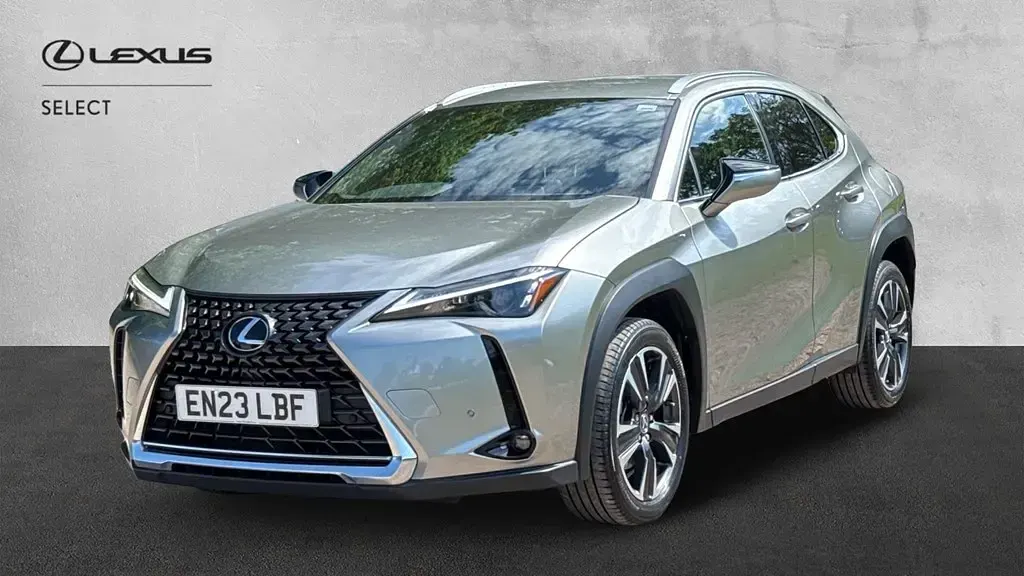 Used Lexus UX 250h 184 HP (135 kW) 2023 Silver SUV