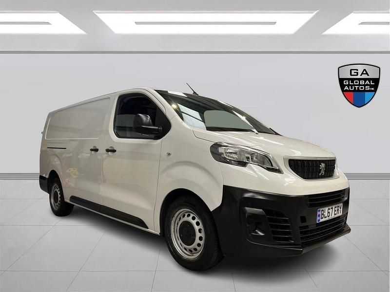 White Used 2018 Peugeot Expert S Van | £9,450 (A bit pricey) - Image 1/3