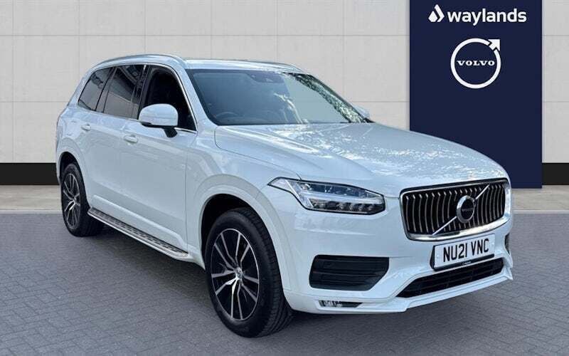 White Used 2021 Volvo XC90 Momentum SUV | £32,340 (Fair price) - Image 1/4