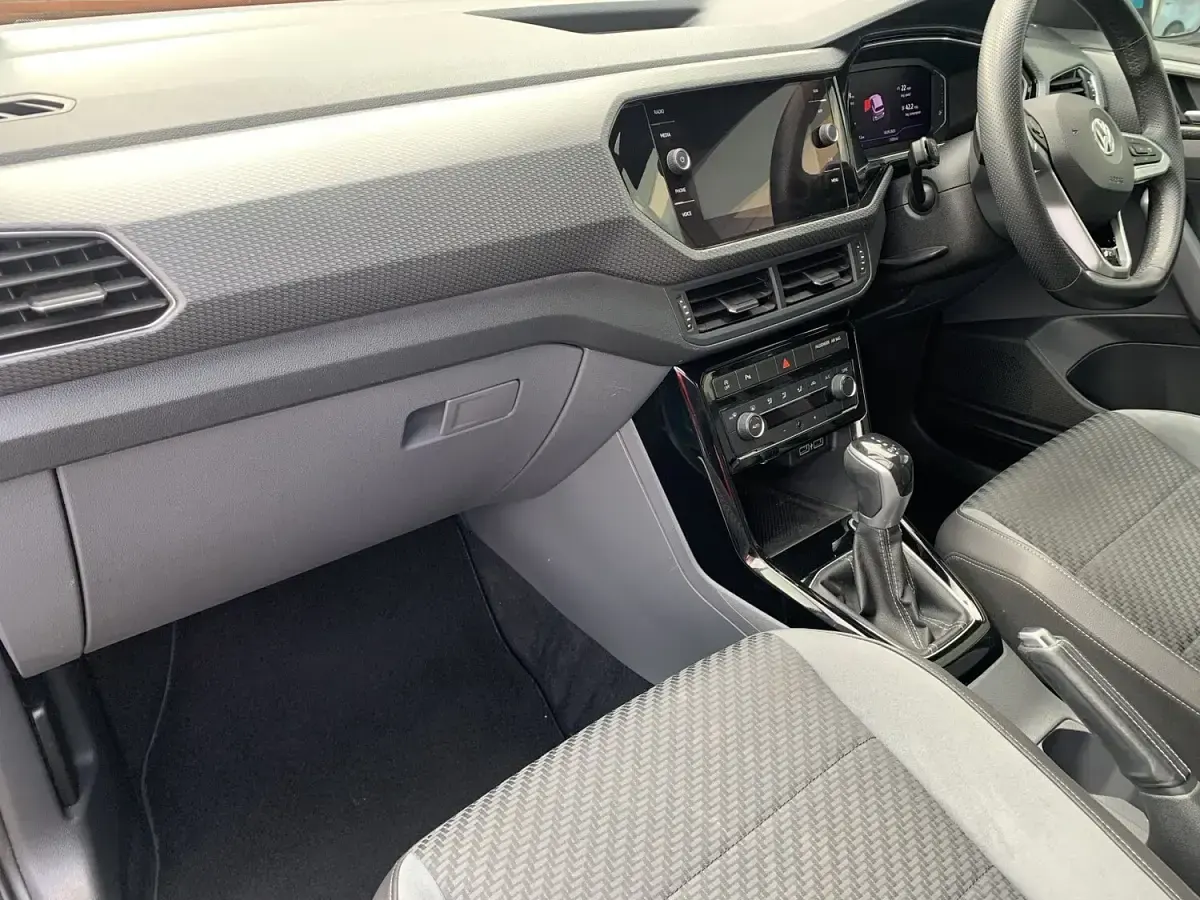Used VW T-Cross R-line 115 HP (84 kW) 2019 Blue SUV