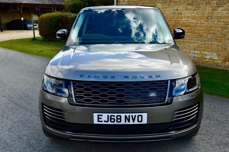 Used Land Rover Range Rover Autobiography 404 HP (297 kW) 2018 Silver SUV