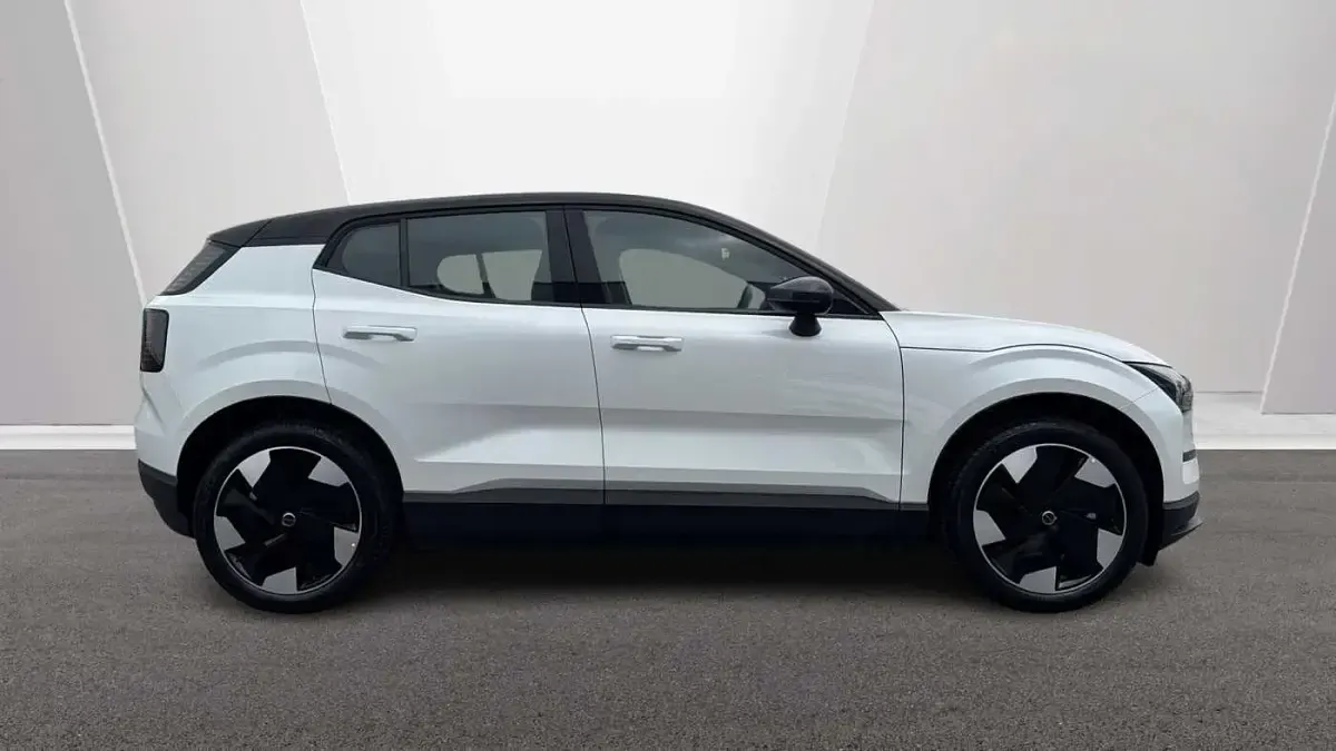 New Volvo EX30 Plus 197 kW (268 HP) 2026 SUV