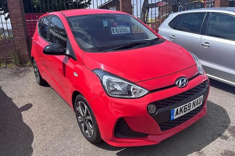 Red Used 2019 Hyundai i10 Hatchback | £6,495 (Good price) - Image 1/1