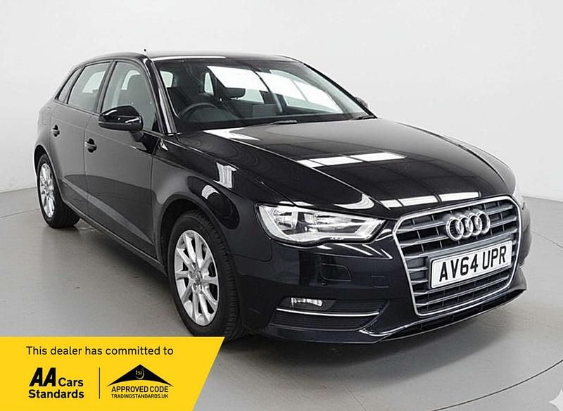 Used Audi A3 Comfort 110 HP (80 kW) 2014 Black Hatchback