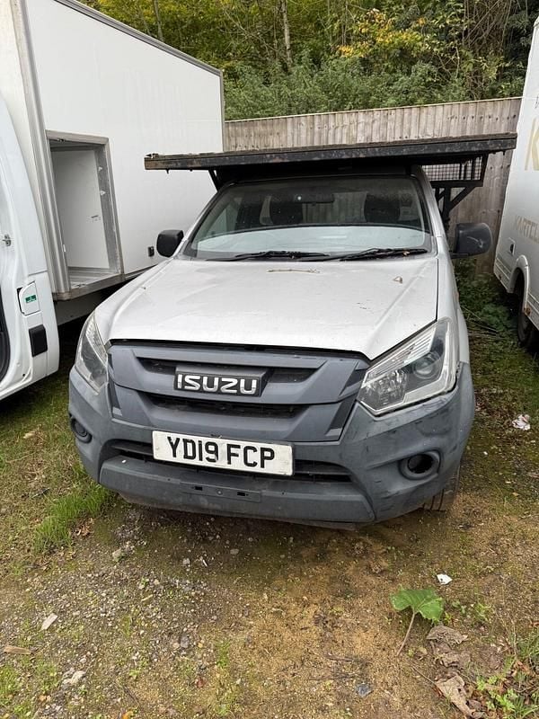 Silver Used 2019 Isuzu D-Max Pickup | £5,000 - Image 1/4