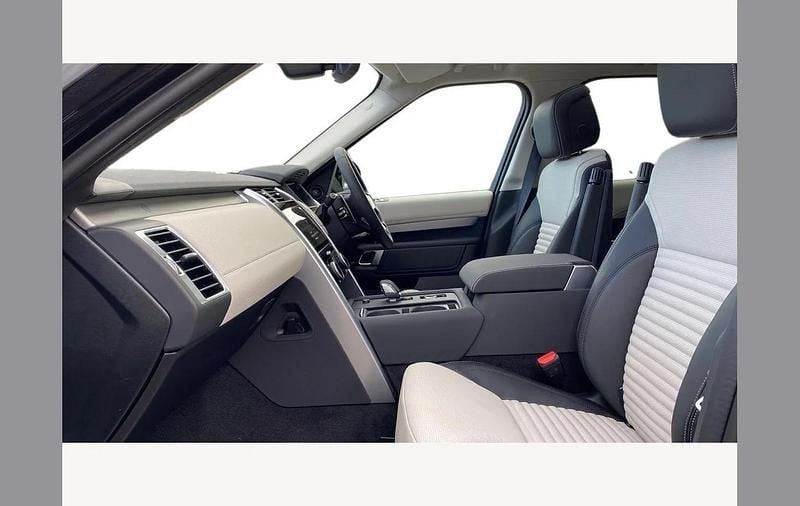 New Land Rover Discovery 5 350 HP (257 kW) 2025 Santorini black SUV