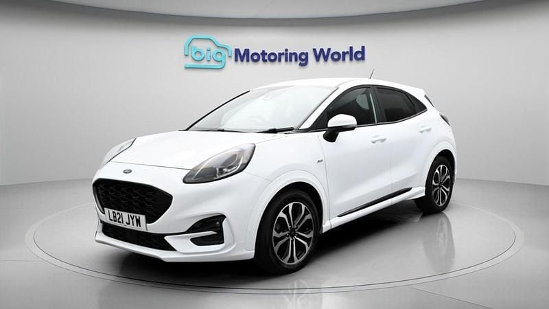 Begagnad Ford Puma ST-Line 2021 Vit SUV
