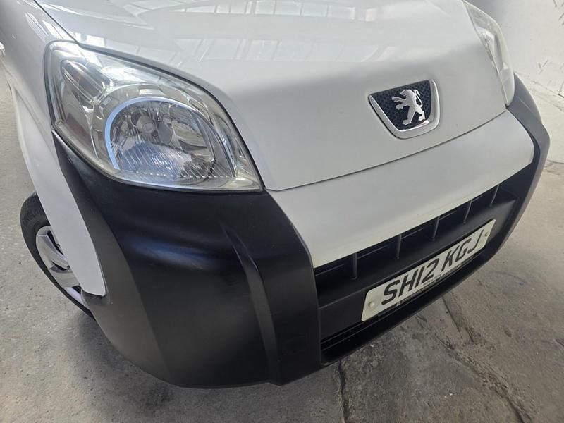 Used Peugeot Bipper S 75 HP (55 kW) 2012 White MPV