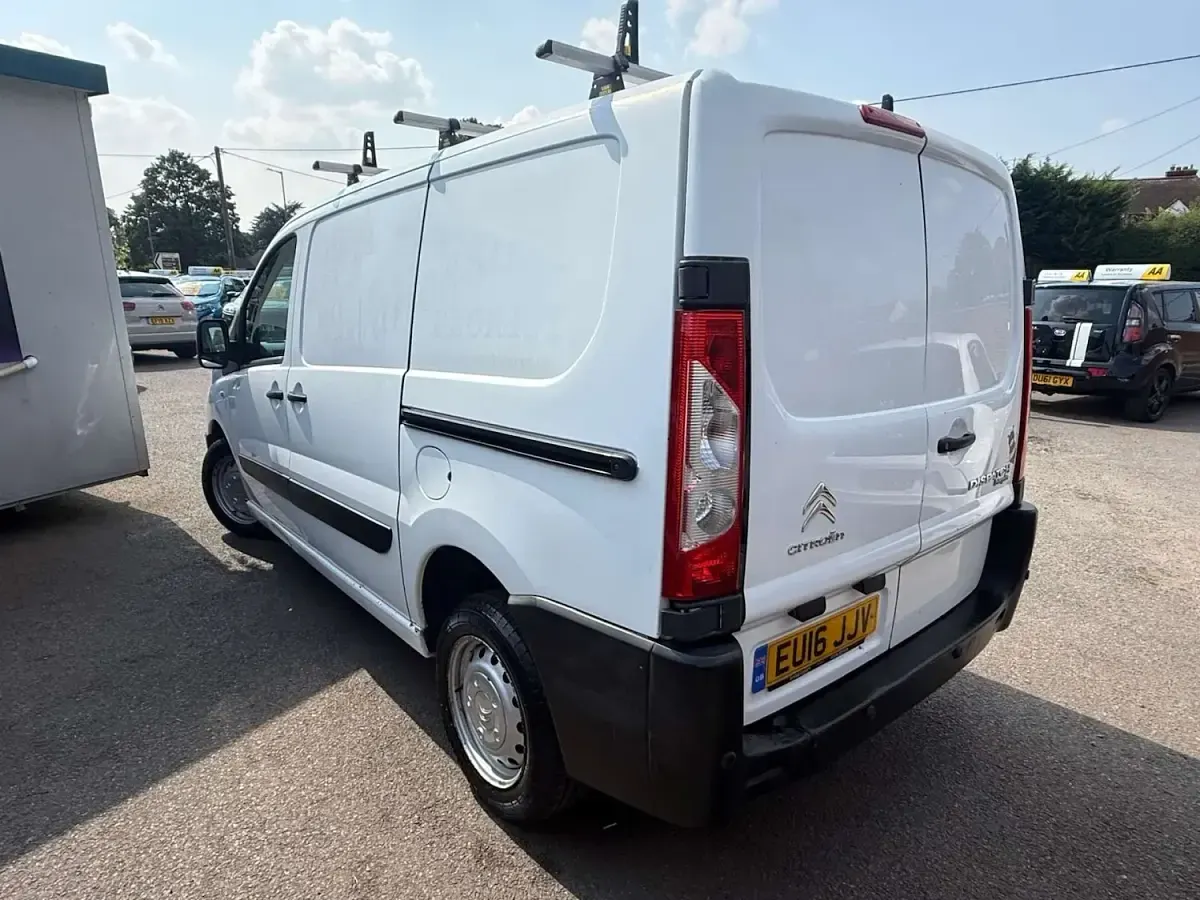 Used Citroën Dispatch 2016 White MPV