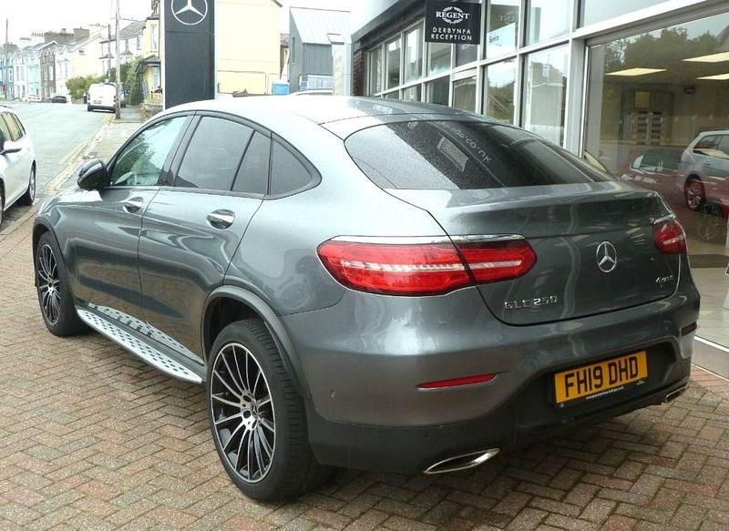 Used Mercedes GLC250 AMG Line Premium Plus 2019 Selenite grey metallic Coupe