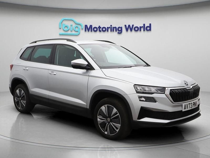 Silver Used 2023 Skoda Karoq SE Drive SUV | £21,300 (Fair price) - Image 1/4