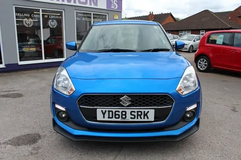Used Suzuki Swift 90 HP (66 kW) 2019 Blue Hatchback