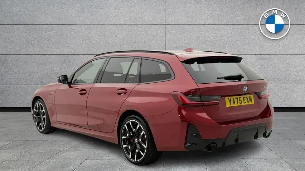 Used BMW 330 M Sport 288 HP (211 kW) 2025 Red Estate