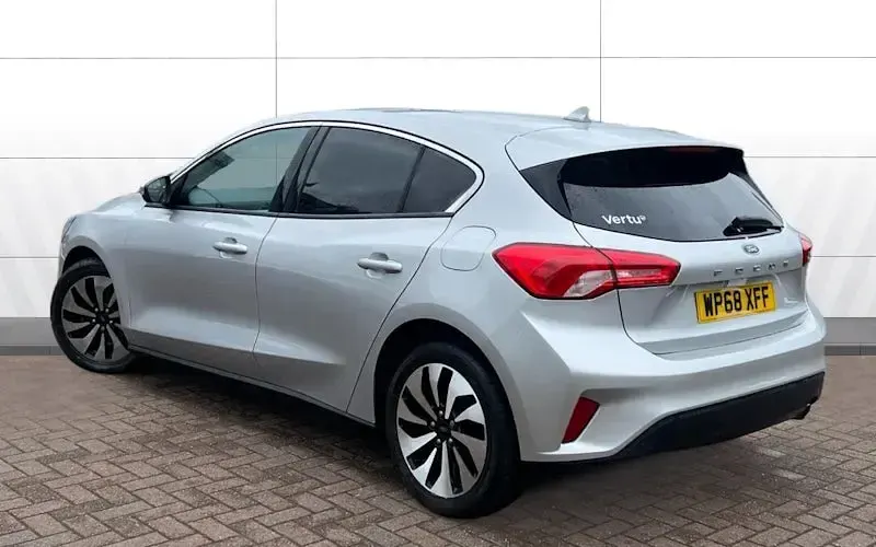 Gebraucht Ford Focus Zetec 120 PS (88 kW) 2020 Kleinwagen
