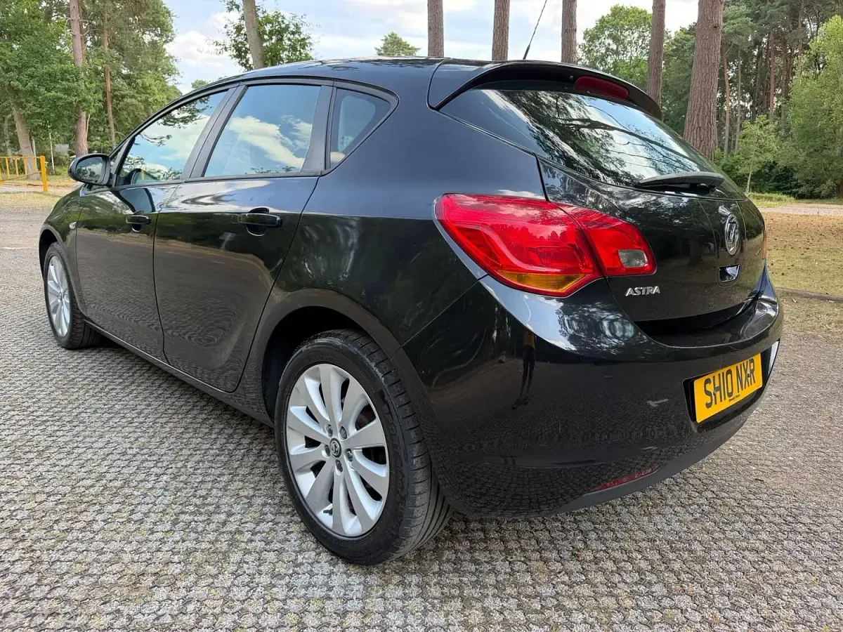 Used Vauxhall Astra 2010 Black Hatchback